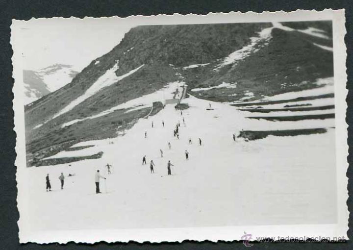 Fotograf&iacute;a antigua: La Molina. Esqu&iacute;. Pista verde. 1944