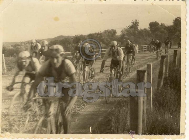 Fotograf&iacute;a antigua: FOTOGRAFIA ORIGINAL DE LA VUELTA CICLISTA PROVINCIA CSTELLON