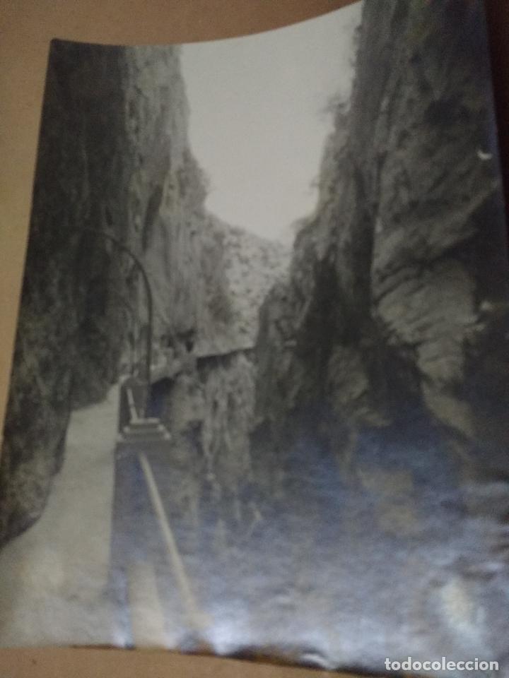 Fotograf&iacute;a antigua: FOTOGRAFIA MALAGA, A&Ntilde;O 1927. EXCURSION AL TAJO DEL CHORRO. 15 X 20 CM