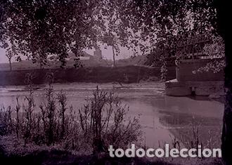 Fotograf&iacute;a antigua: Baix llobregat. R&iacute;o. Puente de ferrocarril.Possiblemente El Prat. c.1930
