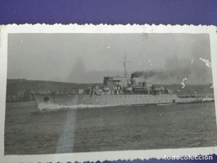 Fotograf&iacute;a antigua: FOTOGRAFIA DE UN ANTIGUO BUQUE DE LA ARMADA ESPA&Ntilde;OLA, FIRMA DE ALGUNOS DE LOS MARINOS DE A BORDO,