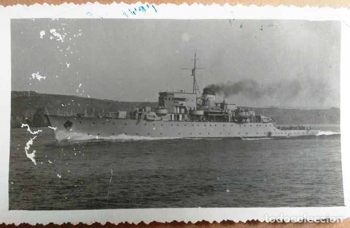 Fotograf&iacute;a antigua: FOTOGRAFIA DE UN ANTIGUO BUQUE DE LA ARMADA ESPA&Ntilde;OLA, FIRMA DE ALGUNOS MARINEROS .