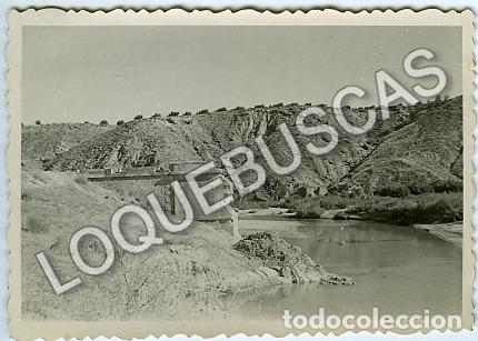 Alte Fotografie: C&oacute;rdoba. Puente de San Juan. Reconstrucci&oacute;n en noviembre 1948. Estribo lado Baena. 5,5x8 cm.