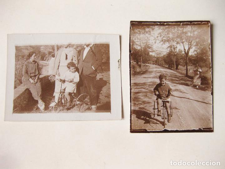 Fotografia antica: PAREJA DE PEQUE&Ntilde;AS FOTOGRAF&Iacute;AS DE UN NI&Ntilde;O EN TRICICLO. PRINCIPIOS SIGLO XX
