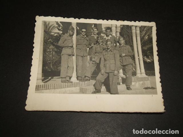 Fotograf&iacute;a antigua: TETUAN MARRUECOS ESPA&Ntilde;OL 1946 GRUPO DE MILITARES