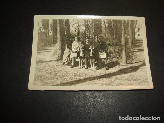 Photographie ancienne: GUADALAJARA GRUPO FAMILIA RAMIREZ EN PARQUE FOTOGRAFIA A&Ntilde;OS 20-30