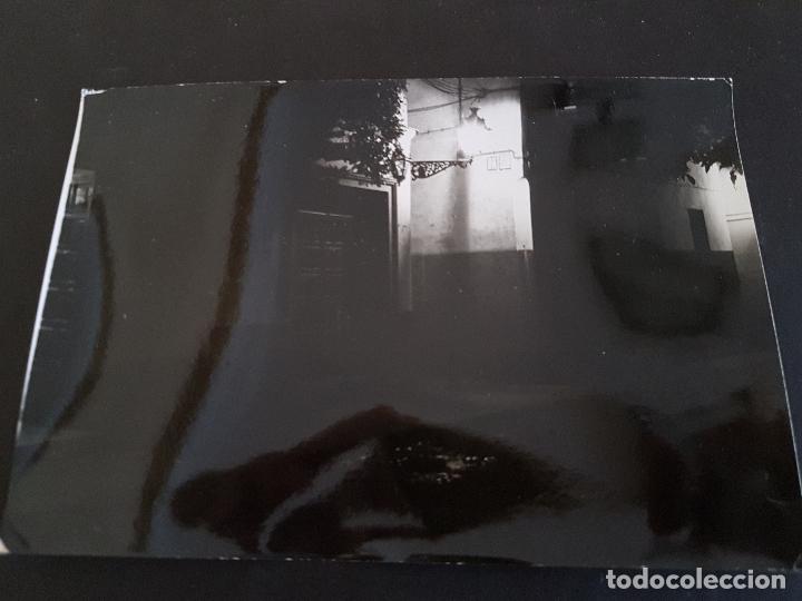 Photographie ancienne: CORDOBA UNA CALLE DE NOCHE FOTOGRAFIA POR GONZALO RAMIREZ A&Ntilde;OS 50 12 X 18 CMTS