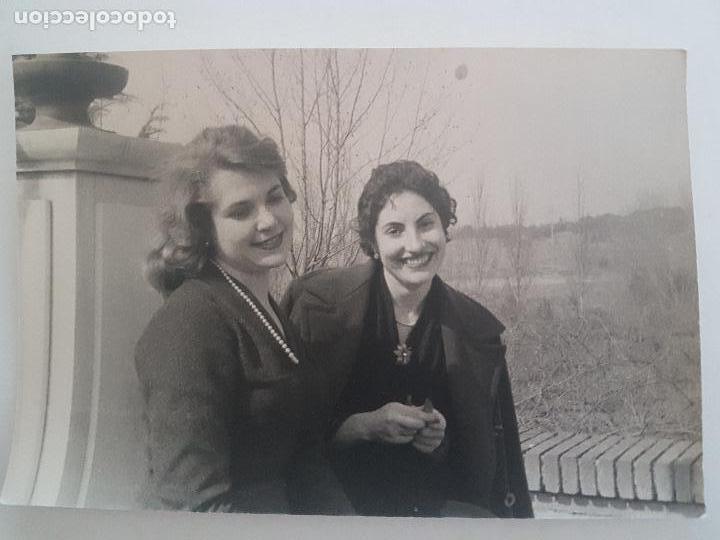 Fotograf&iacute;a antigua: RETRARO LOLITA Y AMALITA G&ordf;-ROJO FOTOGRAFIA A&Ntilde;OS 50