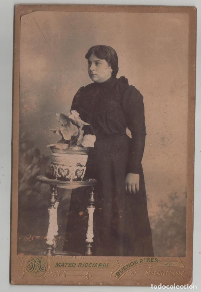 Fotografia antiga: Fotografia fechada en 1902 Nateo Ricciardi Buenos Aires Entrerios 555