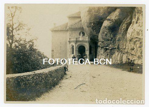 Fotografia antiga: FOTO ORIGINAL MONASTERIO DE MONTSERRAT LA SANTA COVA A&Ntilde;OS 20