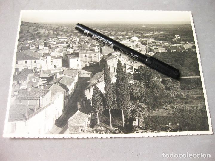 Alte Fotografie: FOTOGRAF&Iacute;A AEREA DE UN PUEBLO DE VALENCIA DESCONOCIDO - A&Ntilde;OS 50 - FOT&Oacute;GRAFO CASA ESCUDER