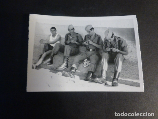 Fotografia antiga: JOVENES EN EL SERVICIO MILITAR FOTOGRAFIA ANTIGUA 7 X 11 CMTS