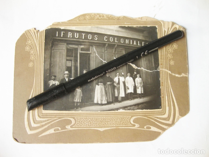 Alte Fotografie: ANTIGUA FOTOGRAF&Iacute;A DE UNA TIENDA O COMERCIO DE FRUTOS COLONIALES - CHOCOLATE