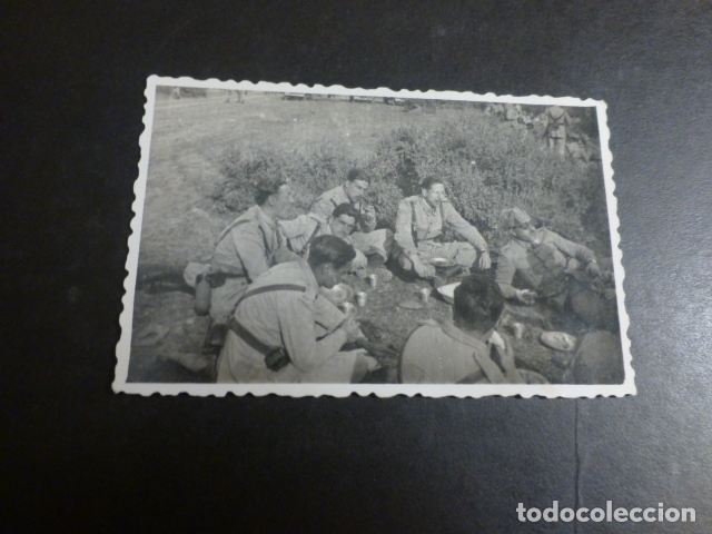 Alte Fotografie: MILITARES EN MANIOBRAS O PRACTICAS EN EL CAMPO FOTOGRAFIA MILITAR A&Ntilde;OS 40 6 X 8,5 CMTS