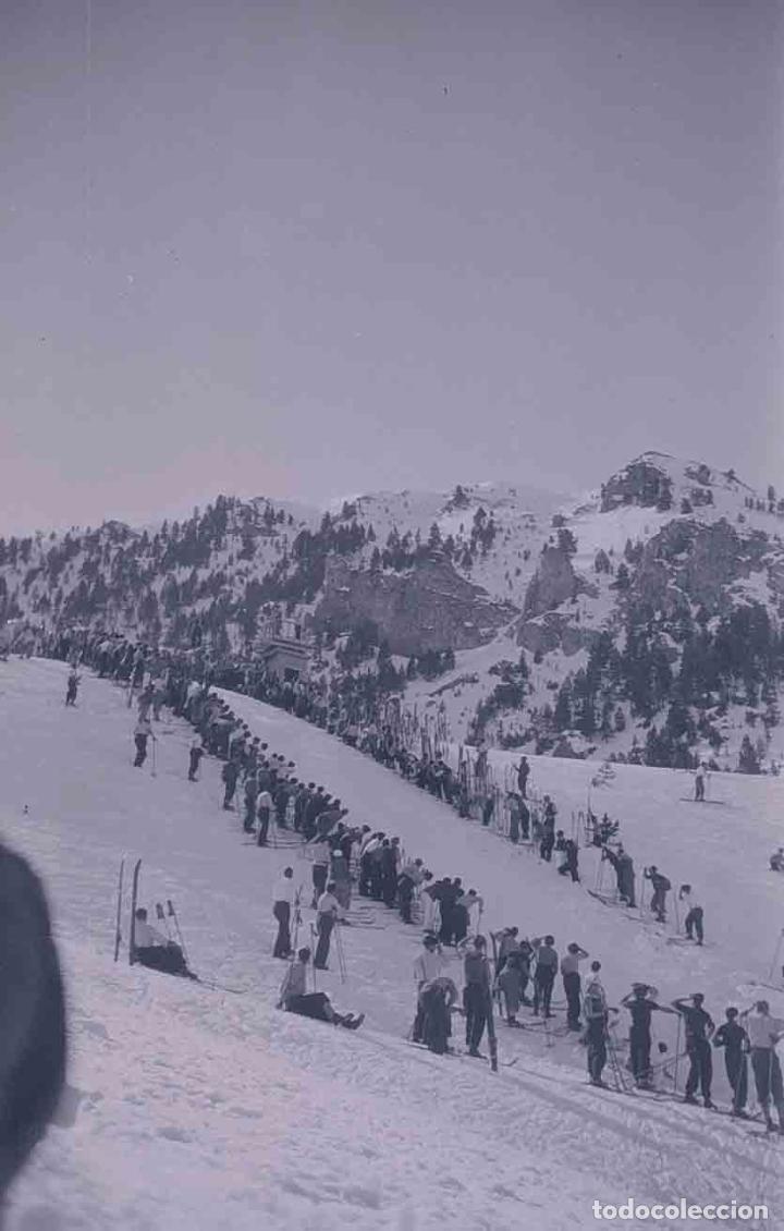 Fotograf&iacute;a antigua: COMPETICI&Oacute;N DE ESQU&Iacute;. Espectaci&oacute;n. La Molina. c. 1930