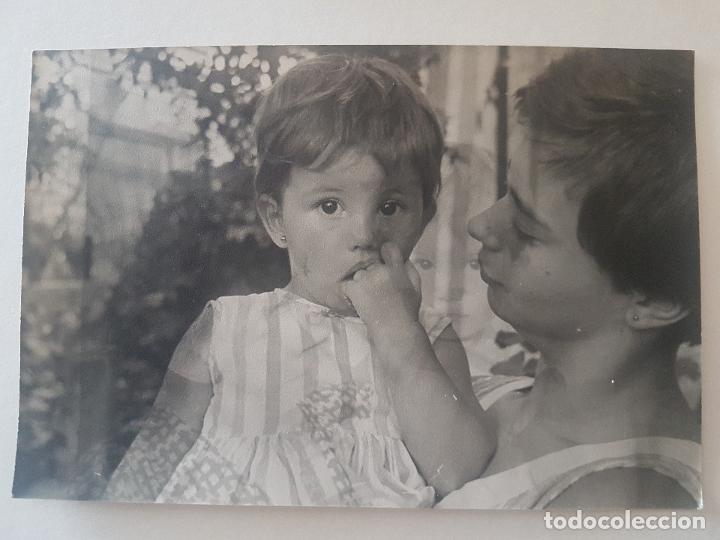 Alte Fotografie: RETRATO MADRE E HIJO CON IMAGEN SUPERPUESTA
