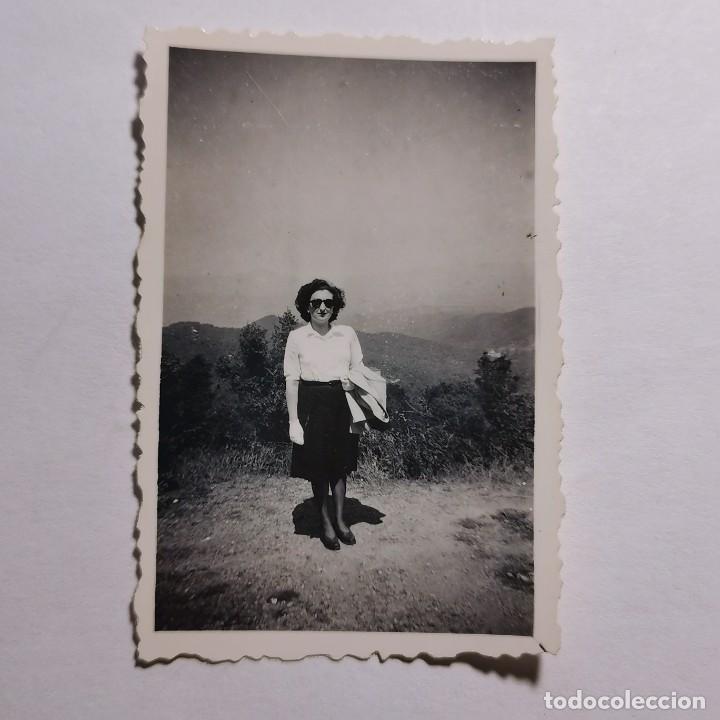 Fotografia antiga: FOTOGRAFIA - TIBIDABO - A&Ntilde;O 1947 - ARCHIVO FOTOGR&Aacute;FICO PINTOR LLUIS MART&Iacute; GRAS - 6,5 X 4,5 CM / 172