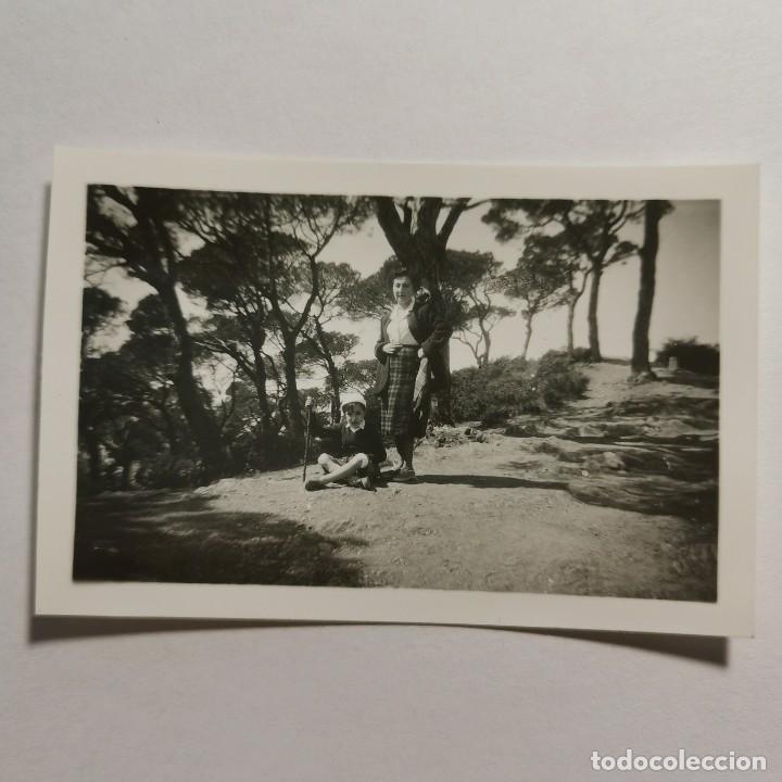 Alte Fotografie: ANTIGUA FOTOGRAFIA - PUEBLO DE VALLVIDRERA - 26 MARZO 1951 - 7 X 4,5 CM / 102