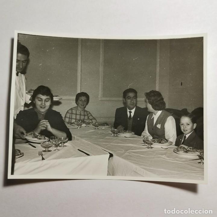 Alte Fotografie: ANTIGUA FOTOGRAFIA - BENDICI&Oacute;N DEL BANDER&Iacute;N EL RABAD&Aacute; - TRADICI&Oacute;N - A&Ntilde;O 1958 - 11,5 X 8,5 CM / 296