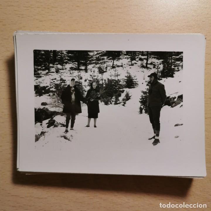 Fotograf&iacute;a antigua: ANTIGUA FOTOGRAFIA - GRUPO DE LA NIEVE. VALL D'&Agrave;NEU. ESTERRI D'&Agrave;NEU - A&Ntilde;OS 70 - 11,7 X 9 CM / 167