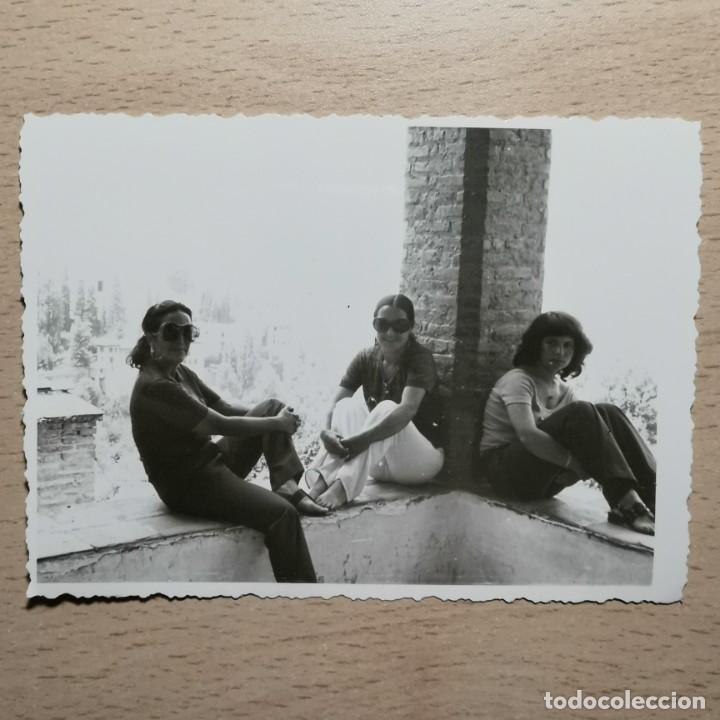 Antique Photography: ANTIGUA FOTOGRAFIA - VISTA DE GRANADA DESDE LA ALHAMBRA DE GRANADA - A&Ntilde;OS 60 - 11,3 X 8,6 CM / 239