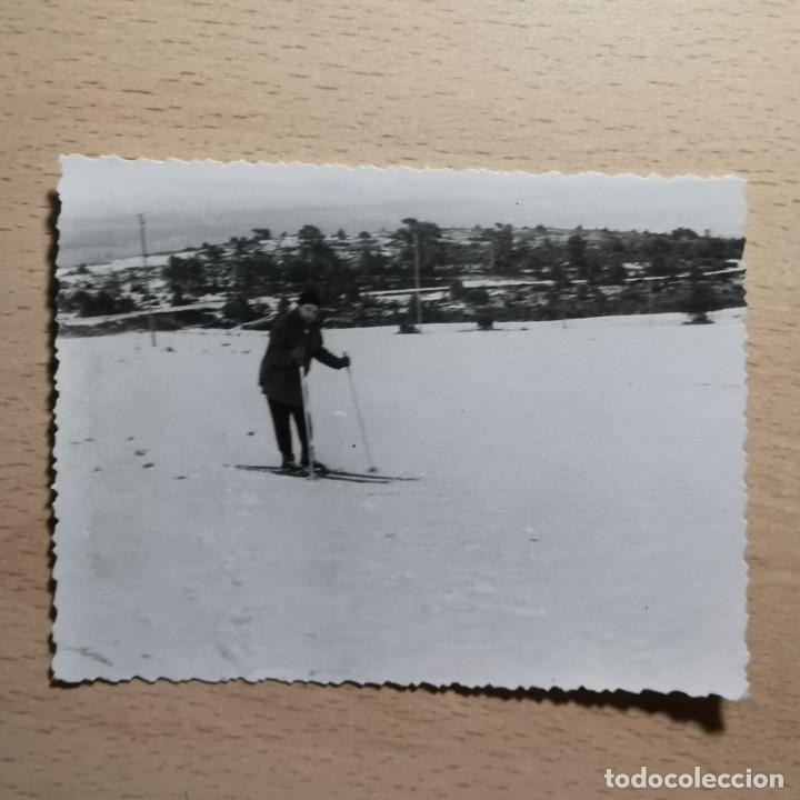 Antique Photography: ANTIGUA FOTOGRAFIA - HOMBRE ESQUIANDO EN LA MOLINA - A&Ntilde;OS 60 - 11,3 X 8,5 CM / 268