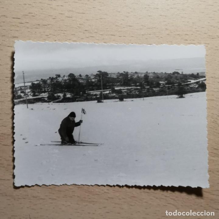 Antique Photography: ANTIGUA FOTOGRAFIA - HOMBRE ESQUIANDO EN LA MOLINA - A&Ntilde;OS 60 - 11,3 X 8,5 CM / 274