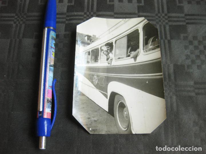 Antique Photography: FOTOGRAF&Iacute;A DE UNAUTOB&Uacute;S DE LA LINEA ETA