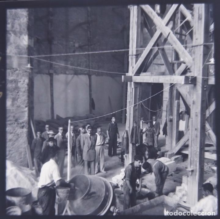 Fotografia antiga: ALCOY RECONSTRUCCION SANTA MARIA NEGATIVO CELULOIDE 6 X 6 CM.