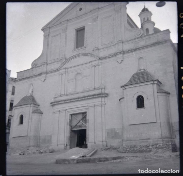 Alte Fotografie: ALCOY RECONSTRUCCION SANTA MARIA NEGATIVO CELULOIDE 6 X 6 CM.