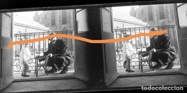 Fotografia antica: Negativo de fotograf&iacute;a. Ni&ntilde;o. cercan&iacute;as de Barcelona.placa cristal estereosc&oacute;pica