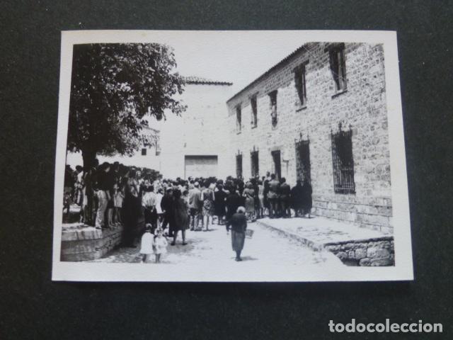 Fotograf&iacute;a antigua: SABIOTE JAEN INAUGURACION ESCUELAS FOTOGRAFIA ANTIGUA 7,5 X 10,5 CMTS