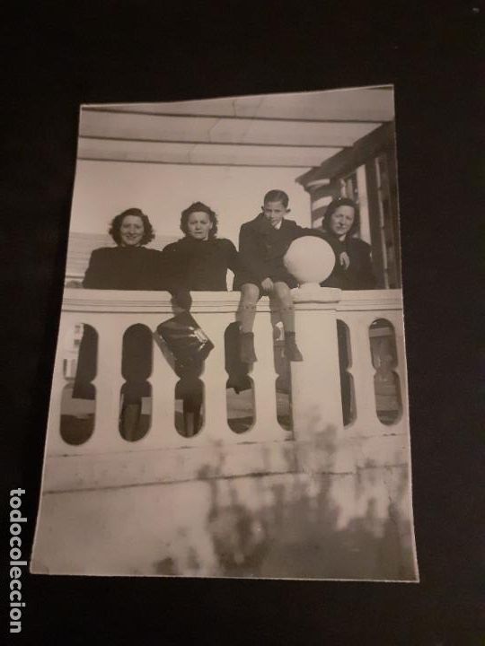 Fotografia antica: LEON A&Ntilde;OS 30 MUJERES ANTIGUA FOTOGRAFIA