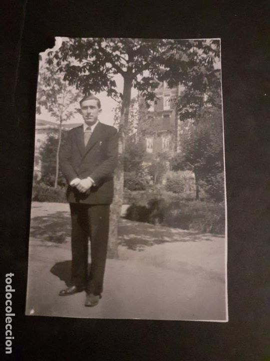 Alte Fotografie: LEON A&Ntilde;OS 30 RETRATO DE HOMBRE ANTIGUA FOTOGRAFIA