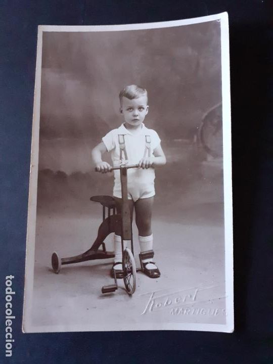 Alte Fotografie: RETRATO DE NI&Ntilde;O CON PATINETE ANTIGUA FOTOGRAFIA TAMA&Ntilde;O POSTAL