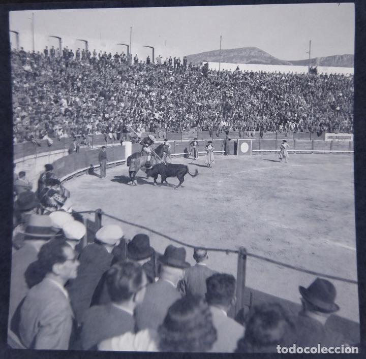 Antique Photography: ALCOY PLAZA DE TOROS NEGATIVO CELULOIDE 6 X 6 CM.