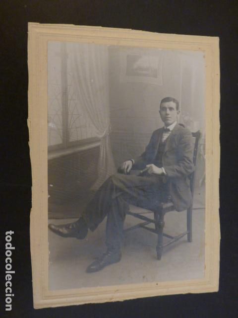 Antique Photography: RETRATO DE HOMBRE FUMANDO UN PURO ANTIGUA FOTOGRAFIA