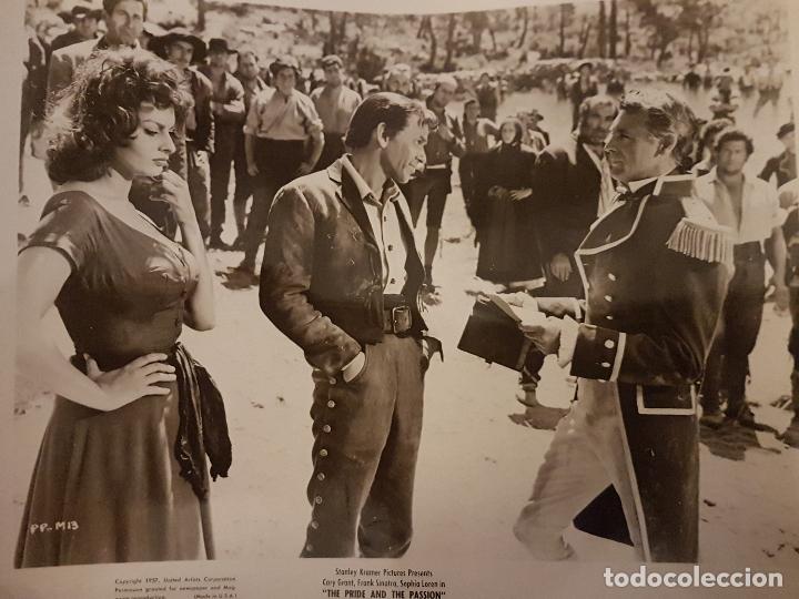 Photographie ancienne: ESCENA DE LA PELICULA ORGULLO Y PASION FOTOGRAFIA 1957 26 X 21 CMTS