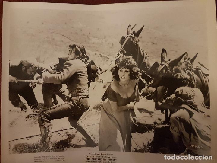 Photographie ancienne: ESCENA DE LA PELICULA ORGULLO Y PASION FOTOGRAFIA 1957 26 X 21 CMTS