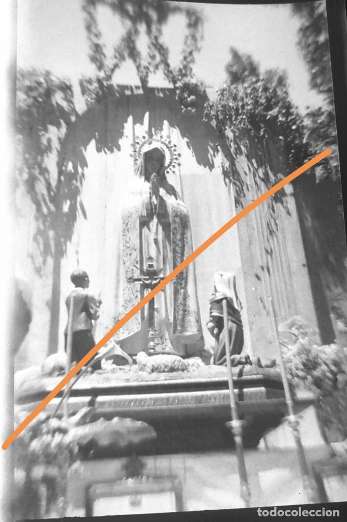 Fotografia antica: Antiguo negativo. Clich&eacute; de fotograf&iacute;a.semana Santa.virgen.Zona Galicia,sin identificar. Antigua.