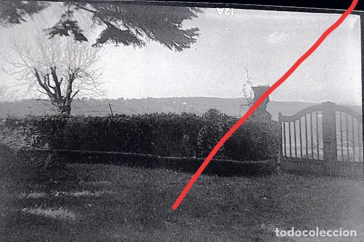 Antique Photography: Antiguo negativo. Clich&eacute; de fotograf&iacute;a. Pazo de Lugo. Galicia. Antigua.