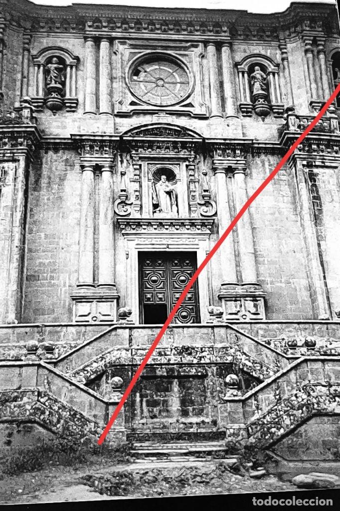 Antique Photography: Antiguo negativo. Clich&eacute; de fotograf&iacute;a. Monasterio de samos Lugo. Antigua.