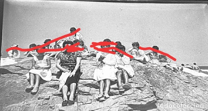Fotografia antica: Antiguo negativo. Clich&eacute; de fotograf&iacute;a. Grupo de Ni&ntilde;as. Zona Galicia sin identificar. Antigua.