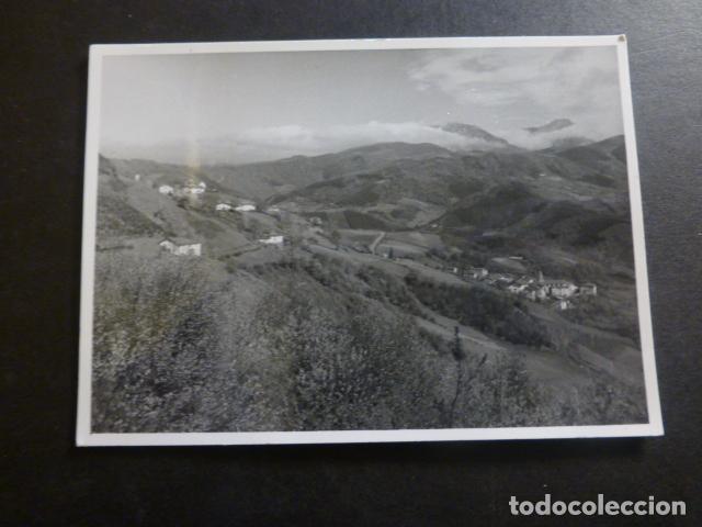 Fotografia antiga: VALLE DE SALINAS A&Ntilde;ANA ALAVA ANTIGUA FOTOGRAFIA A&Ntilde;OS 50 7 X 10 CMTS