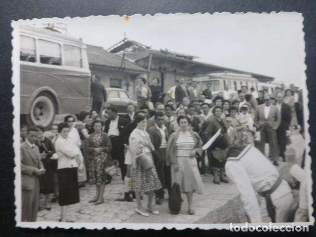 Fotograf&iacute;a antigua: PEDRE&Ntilde;A CANTABRIA ANTIGUA FOTOGRAFIA A&Ntilde;OS 50 7,5 X 10,5 CMTS