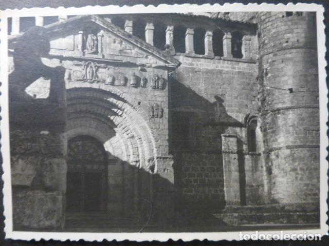 Fotografia antiga: SANTILLANA CANTABRIA ANTIGUA FOTOGRAFIA A&Ntilde;OS 50 7,5 X 10,5 CMTS