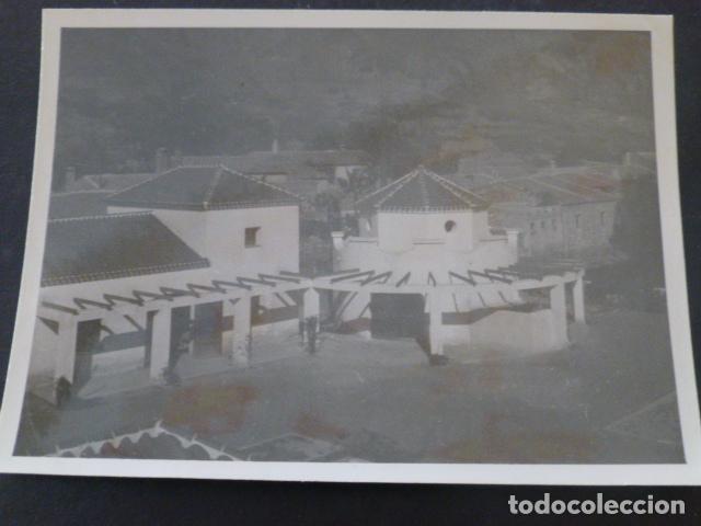 Fotografia antiga: GRANJA AGRICOLA A IDENTIFICAR NORTE DE ESPA&Ntilde;A FOTOGRAFIA A&Ntilde;OS 40 13 X 9 CMTS