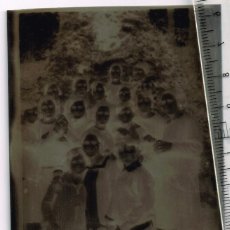 Fotografía antigua: 1927 26 MARZO GRANYENA DE LLEIDA NEGATIVO GRUPO ALUMNAS COLEGIO DEL PARE COLL