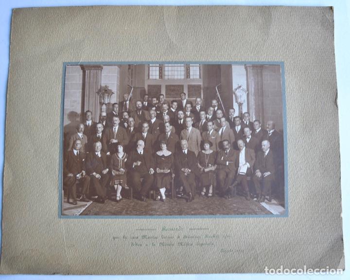 Fotografia antica: Recuerdo que la Casa Meister Lucius & Br&uuml;ning, Hoechst a/m dedica a la Misi&oacute;n Espa&ntilde;ola.Alemania 1925