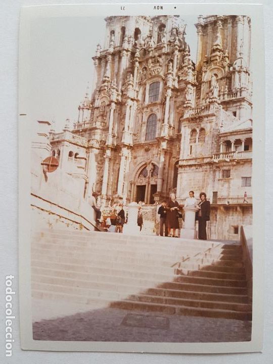 Photographie ancienne: RETRATO FAMILIAR PLAZA OBRADOIRO SANTIAGO DE COMPOSTELA FOTOGRAF&Iacute;A A&Ntilde;OS 60